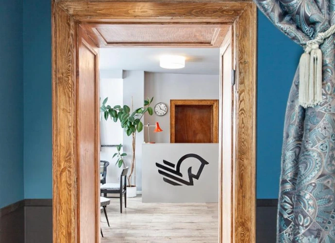 opera_hostel